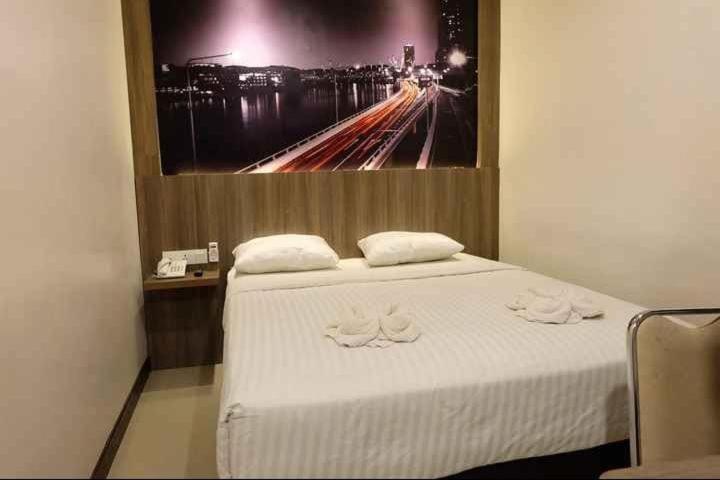 Hotel My Home Sintang Zewnętrze zdjęcie