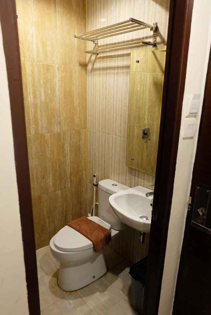 Hotel My Home Sintang Zewnętrze zdjęcie